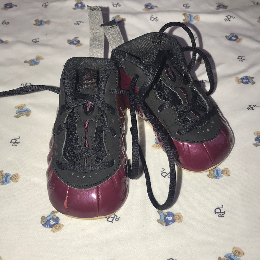 3C Night Maroon Foamposites